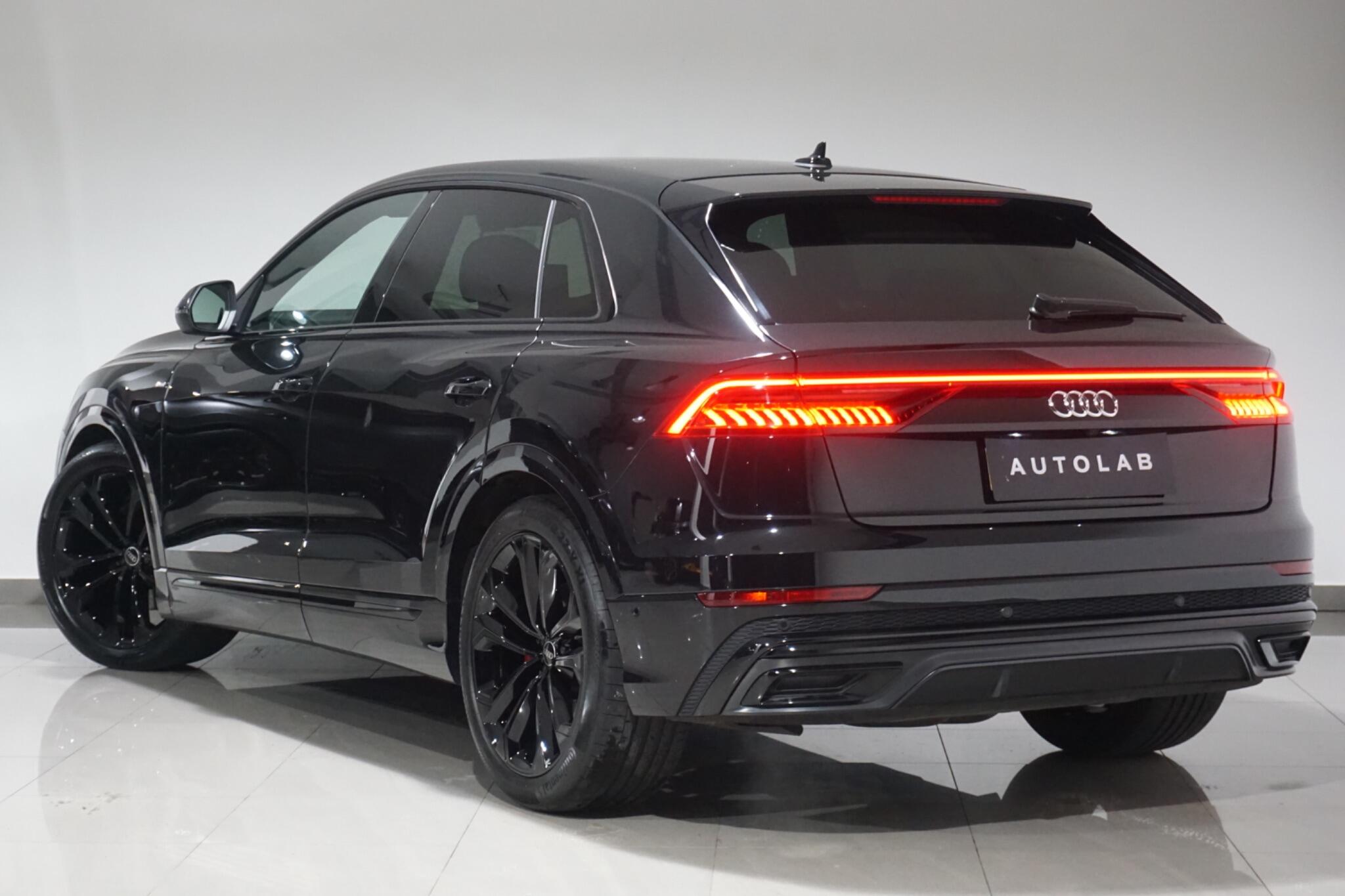 Audi Q8 3.0 TFSI V6 55 Black Edition SUV 5dr Petrol Tiptronic quattro Euro 6 (s/s) (340 ps)
